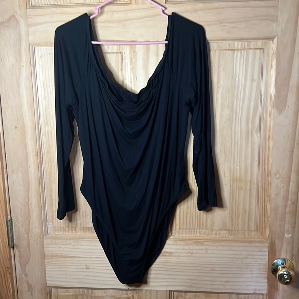 *LAST CHANCE! Donating 4/7* Black Scoop-neck Bodysuit